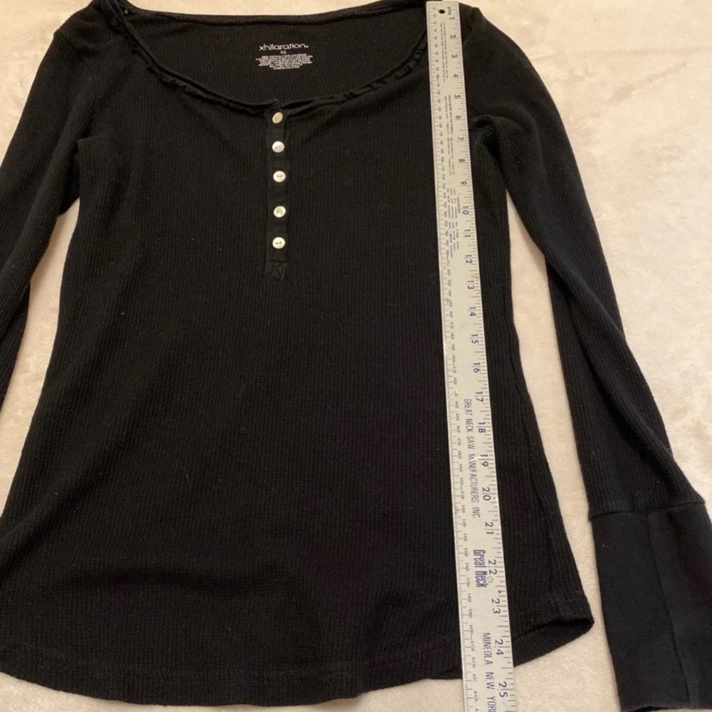 Xhilaration Black Button-Front Long Sleeve Top - Picture 10 of 13